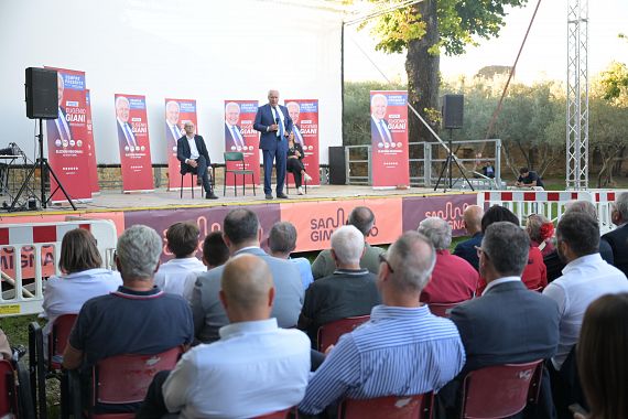 L'evento di sottoscrizione del Patto di San Gimignano